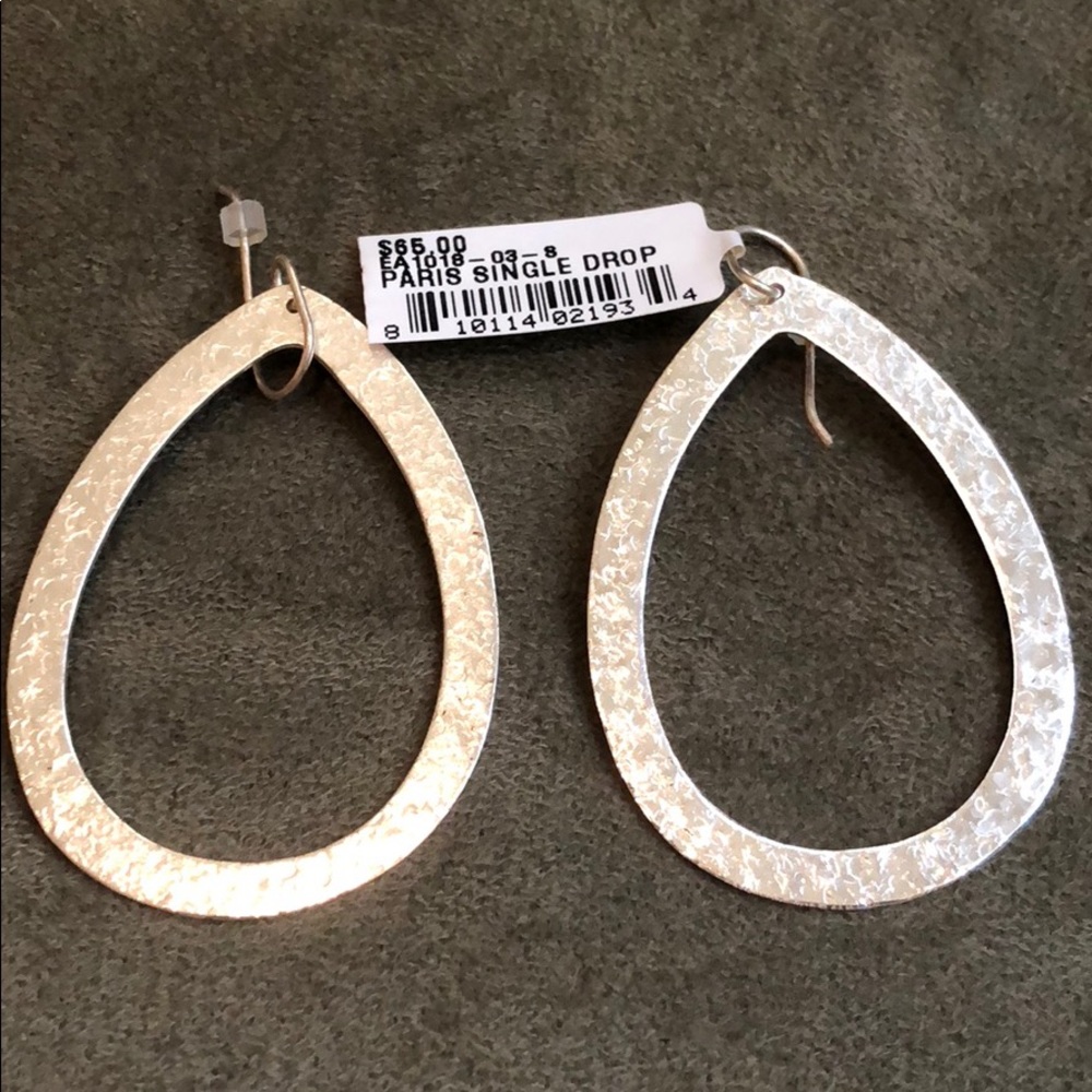 Stephanie Kantis single drop earrings